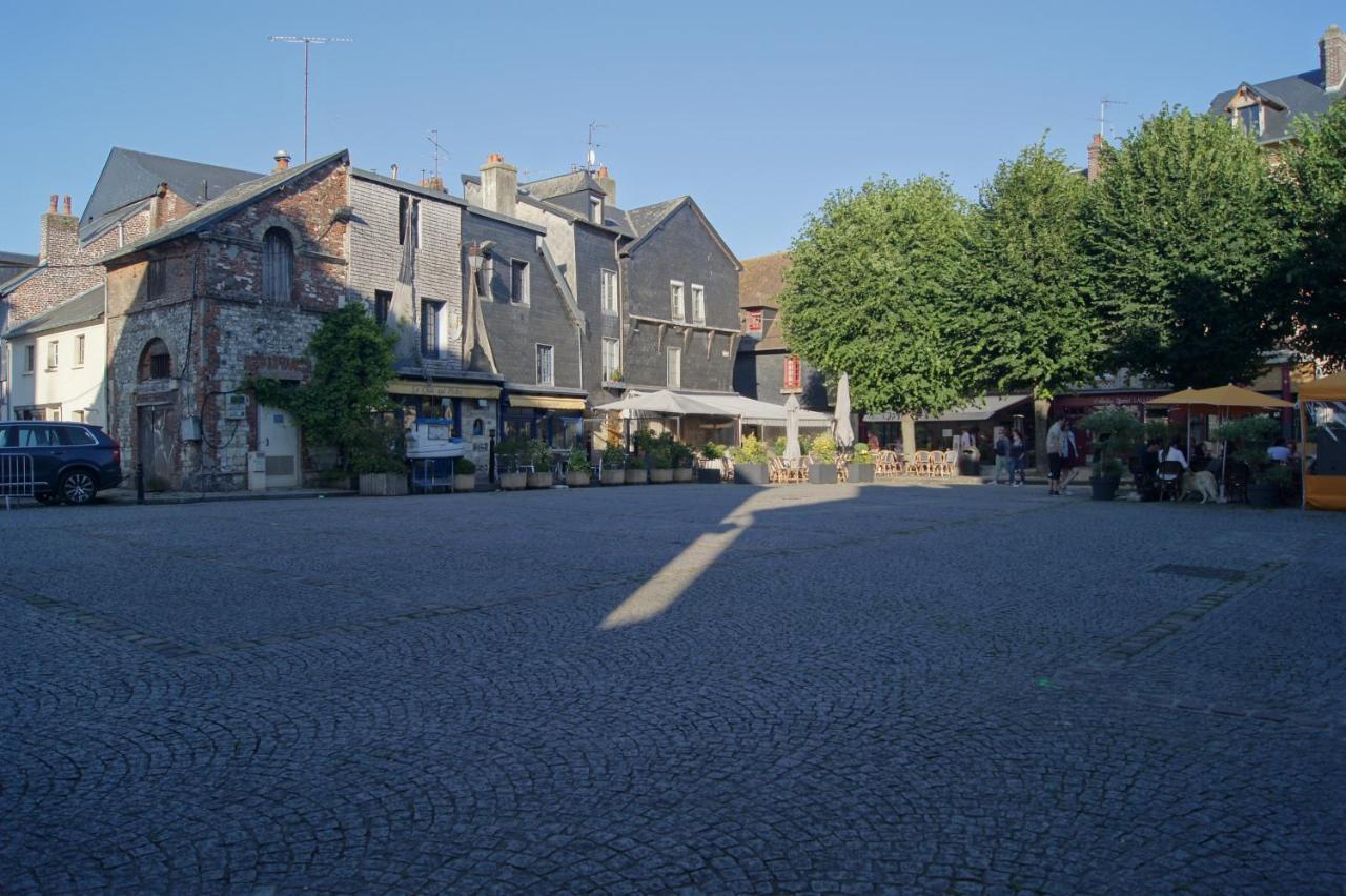 Appartamento Le Perchoir De St-Antoine - Centre Historique D'Honfleur Avec Vue Sur Le Port, Netflix, Jeux, Vinyles Esterno foto